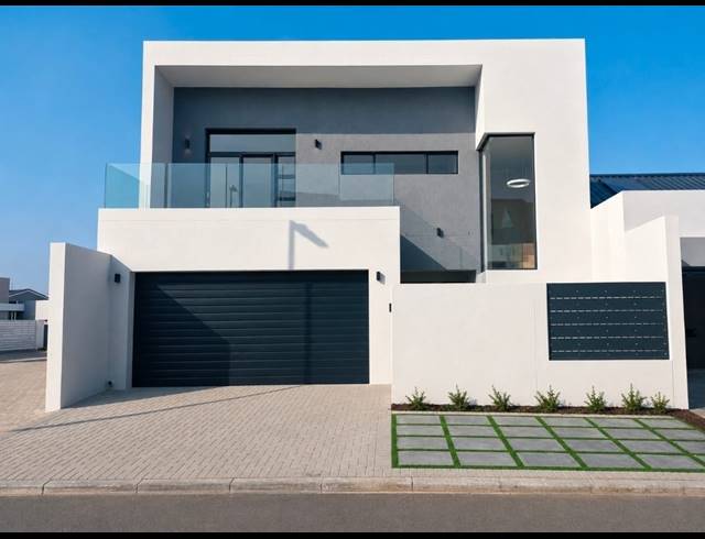 4 BEDROOM FREEHOLD FOR SALE IN SANDOWN